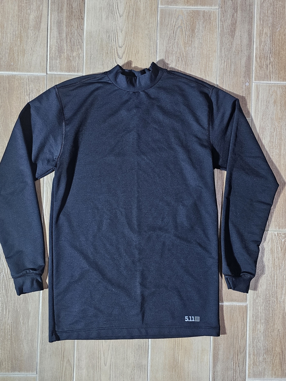 5.11 Tactical Men’s Long Sleeve Base Layer Shirt - Black Mock Neck, Men's Small